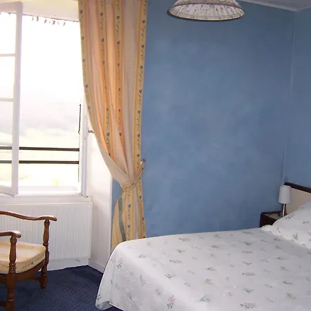 Hotel De - Cantal
