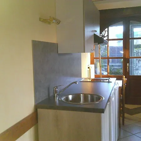 De - Cantal 3*